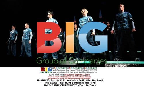 Backstreet Boys Performance at The Pond