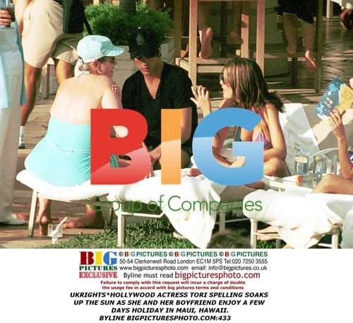 Tori Spelling Enjoys Maui Vacation with Boyfriend