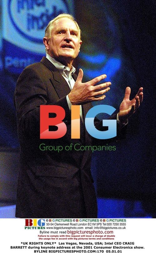 Intel CEO Craig Barrett at 2001 CES