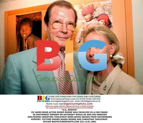 Roger Moore in Car Crash in Sweden