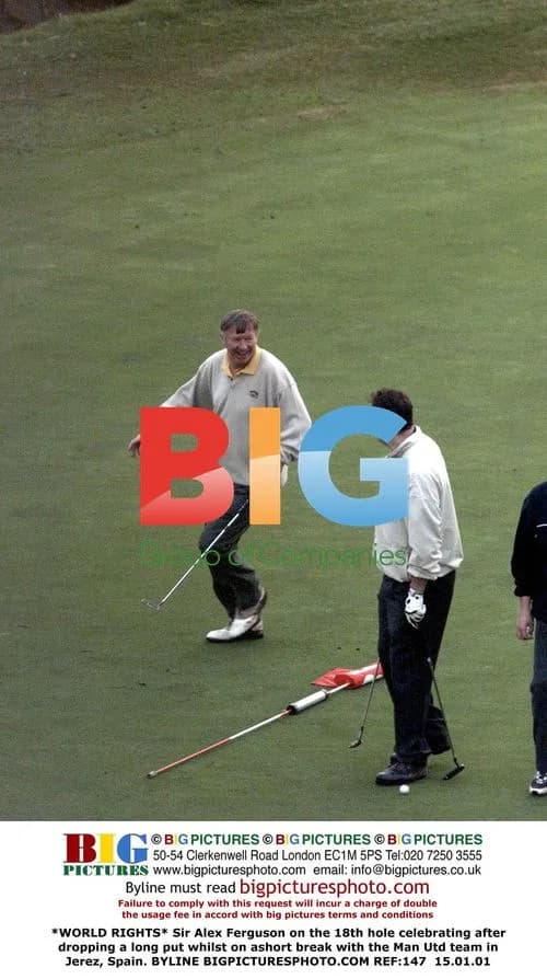 Sir Alex Ferguson Celebrates Putt at Jerez Golf