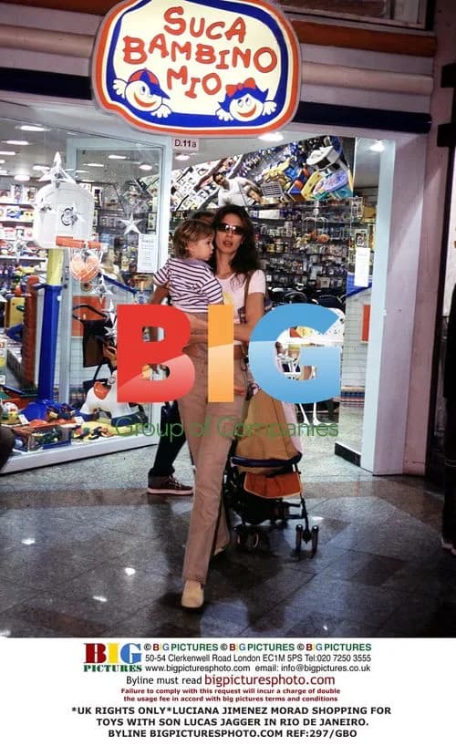 Luciana Jimenez Morad shopping with son Lucas Jagger in Rio