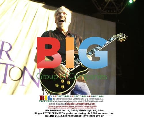 Peter Frampton Performs on 2001 Summer Tour