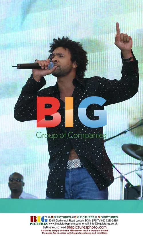 Shaggy Performing Live at Capitol Radio Party