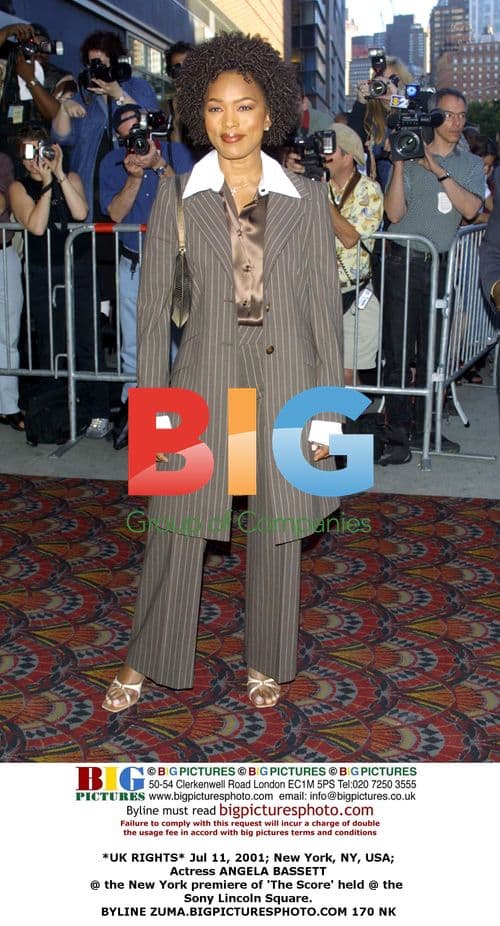 Angela Bassett at 'The Score' Premiere