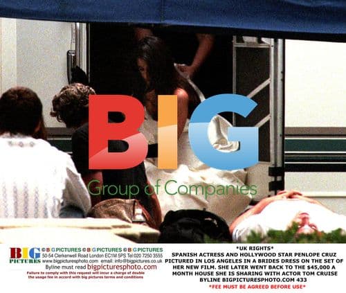 Penélope Cruz on set of new film in LA