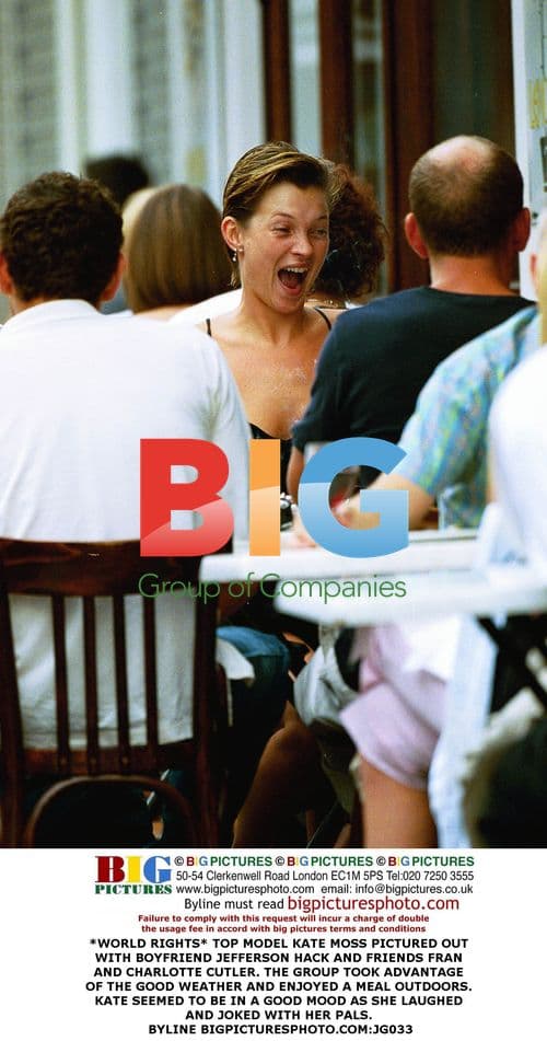 Kate Moss Enjoys Meal with Boyfriend and Friends