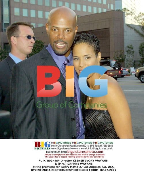 Keenen Ivory Wayans and Daphne Wayans at 'Scary Movie 2' Premiere