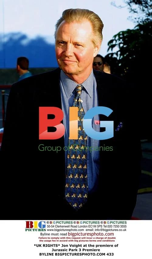 Jon Voight at Jurassic Park 3 Premiere