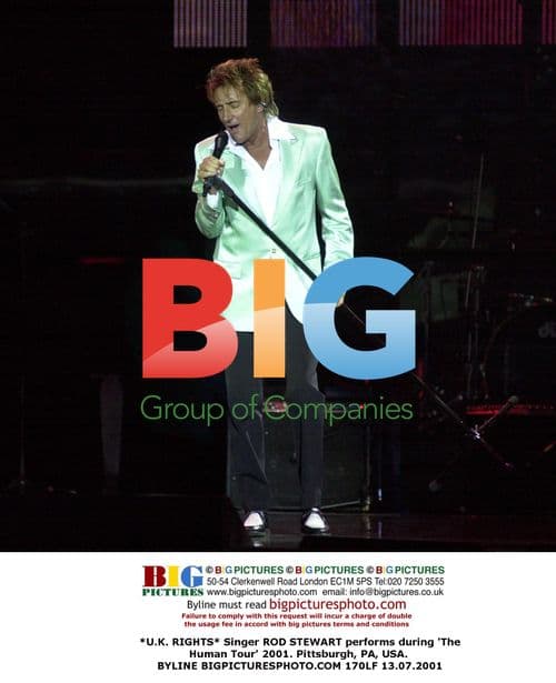 Rod Stewart Performs on 'The Human Tour' 2001