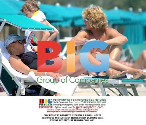 BRIGITTE NIELSEN & RAOUL MEYER at Italian resort