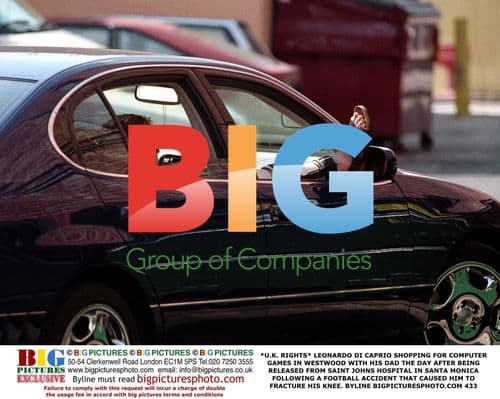 Leonardo DiCaprio Shopping in Westwood