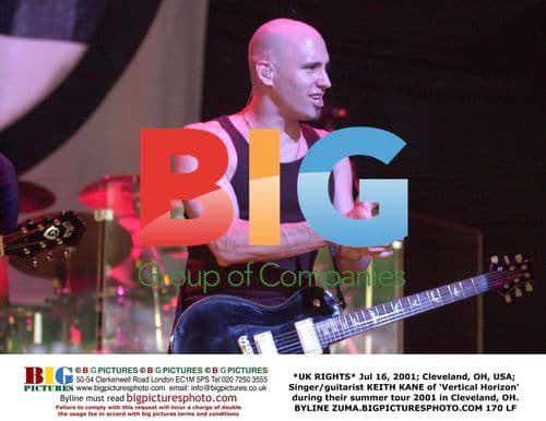 Keith Kane of Vertical Horizon performs in 2001 tour