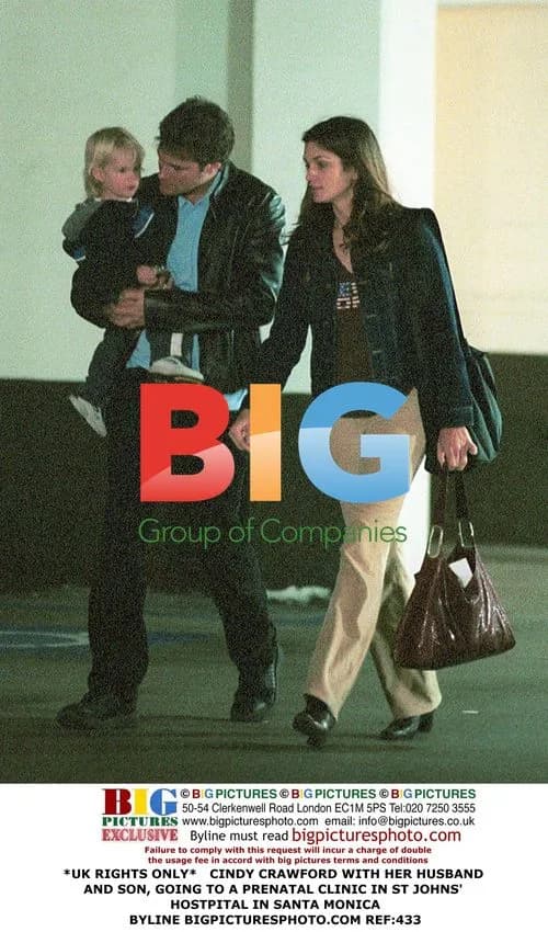 Cindy Crawford and Family Visit Prenatal Clinic