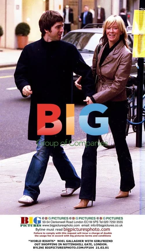 Noel Gallagher and Girlfriend Shopping in London
