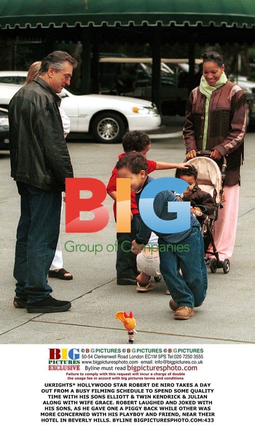 Robert De Niro Enjoys Family Time in Beverly Hills