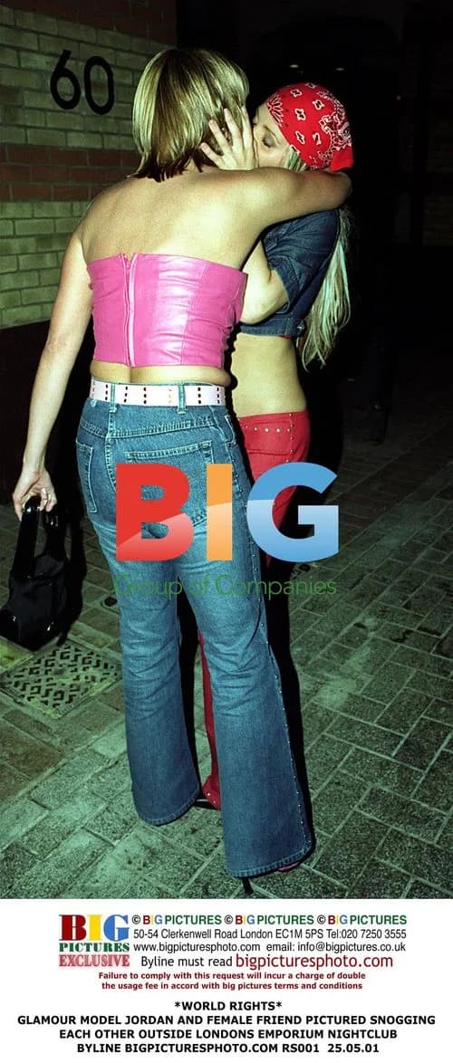 Jordan and friend snogging outside Emporium nightclub