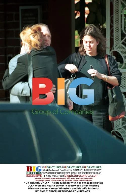 Nicole Kidman at UCLA Women's Health Center