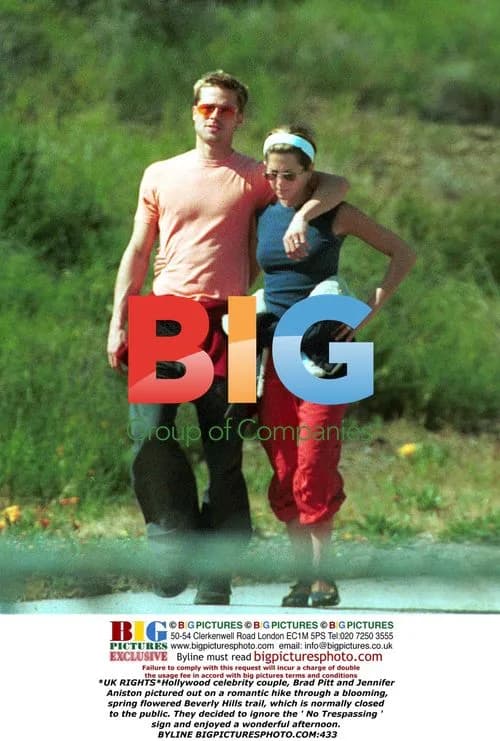 Brad Pitt and Jennifer Aniston on Beverly Hills hike