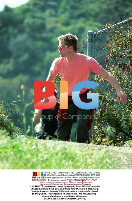 Brad Pitt and Jennifer Aniston on Beverly Hills hike