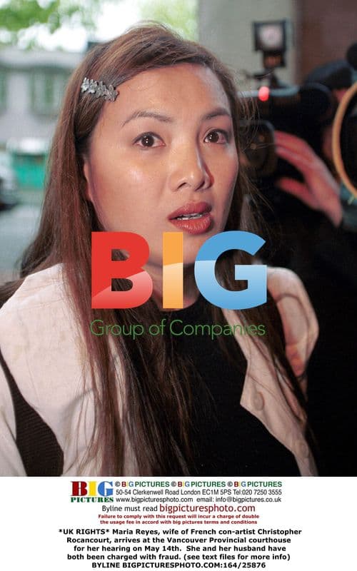 Maria Reyes Arrives at Courthouse for Fraud Hearing