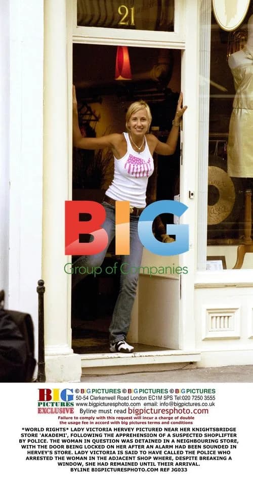 Lady Victoria Hervey Apprehends Suspected Shoplifter