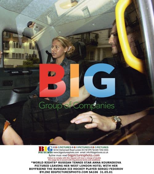 Anna Kournikova and Sergej Fedorov Leaving Hotel