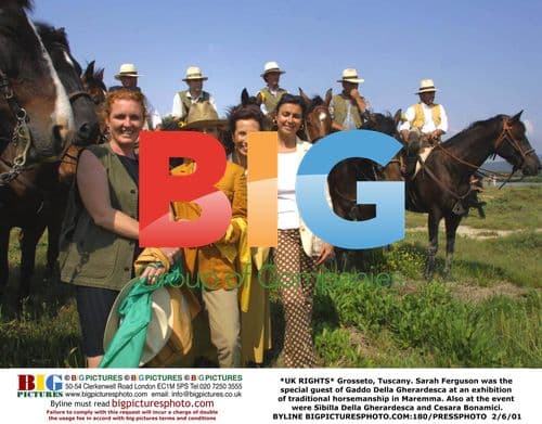 Sarah Ferguson at horse exhibition in Tuscany