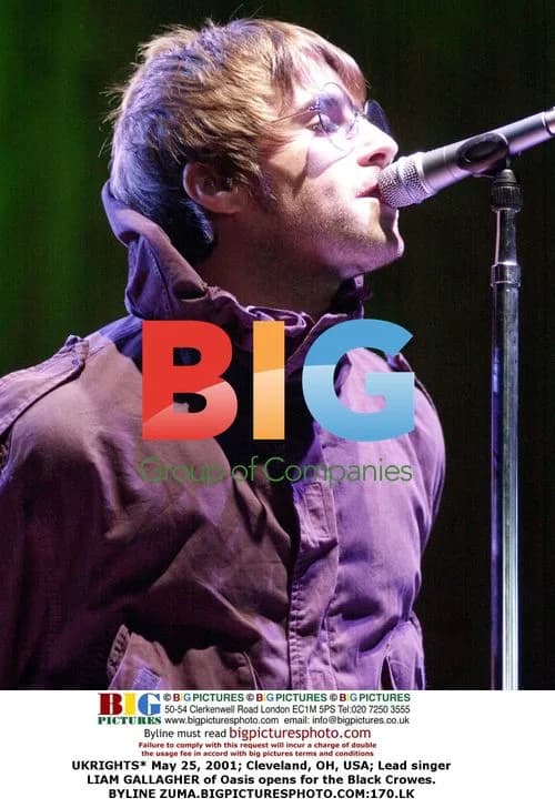 Liam Gallagher of Oasis opens for Black Crowes in Cleveland