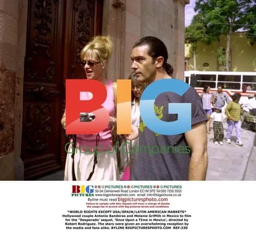 Antonio Banderas and Melanie Griffith filming 'Once Upon a Time in Mexico'