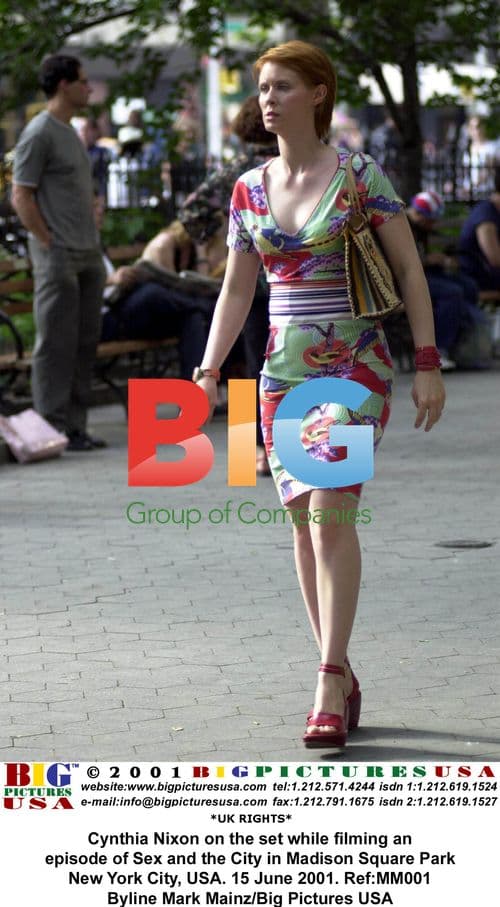 Cynthia Nixon on Sex and the City set