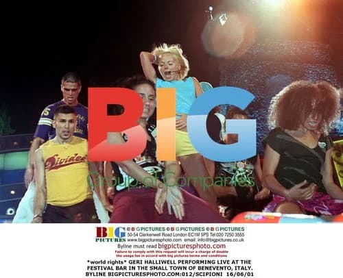 Geri Halliwell Performing at Festival Bar in Benevento