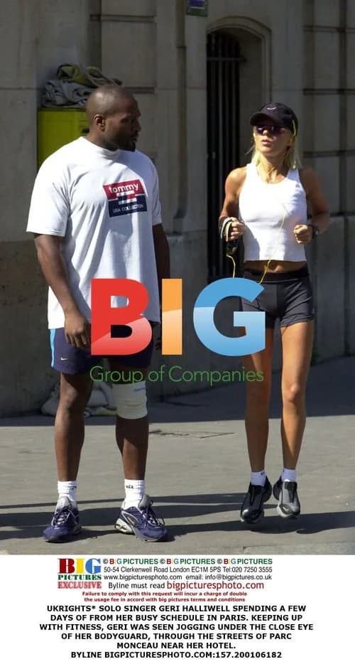 Geri Halliwell Jogging in Paris
