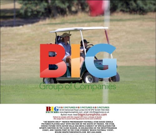 David Ginola plays golf with son in France