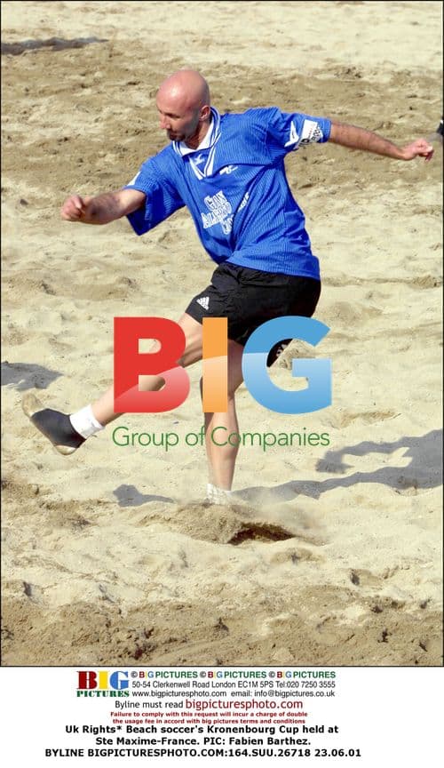 Fabien Barthez at Kronenbourg Cup beach soccer