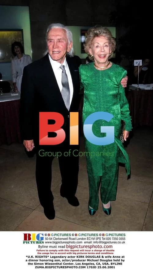 Kirk Douglas and wife Anne at dinner honoring son Michael