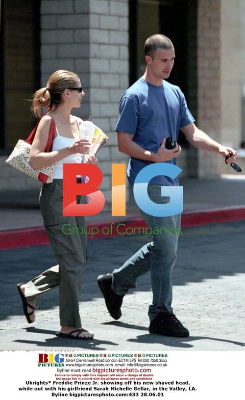 Freddie Prinze Jr. and Sarah Michelle Gellar in LA