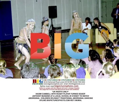 Naomi Campbell and Anthony Mundine at Aboriginal dance event