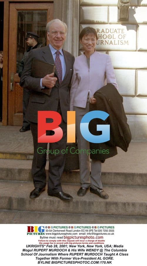 Murdoch & Wife @ Journalism School