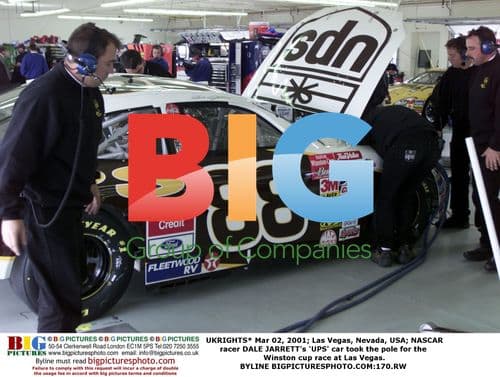 Dale Jarrett's 'UPS' car takes pole at Las Vegas NASCAR race