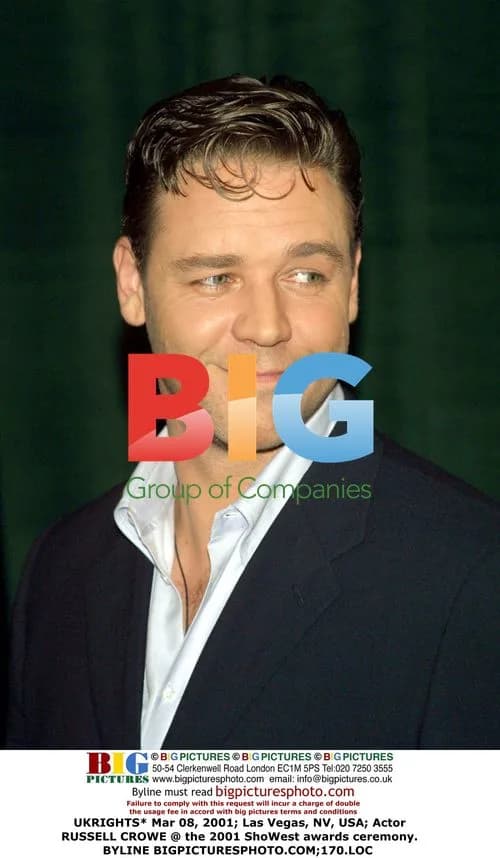 Russell Crowe at 2001 ShoWest awards