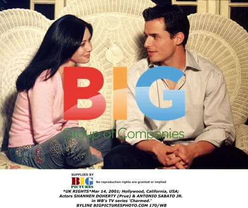 Shannen Doherty & Antonio Sabato Jr. on 'Charmed' set