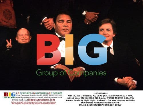 Michael J. Fox, Muhammad Ali & Verne Troyer at Celebrity Fight Night