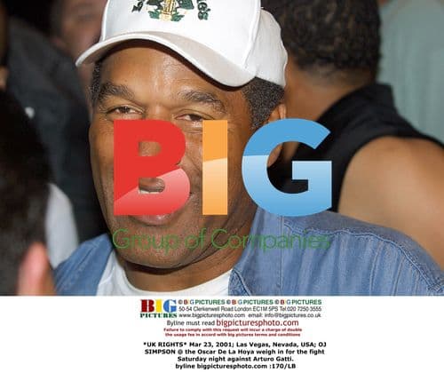 OJ Simpson at Oscar De La Hoya weigh-in