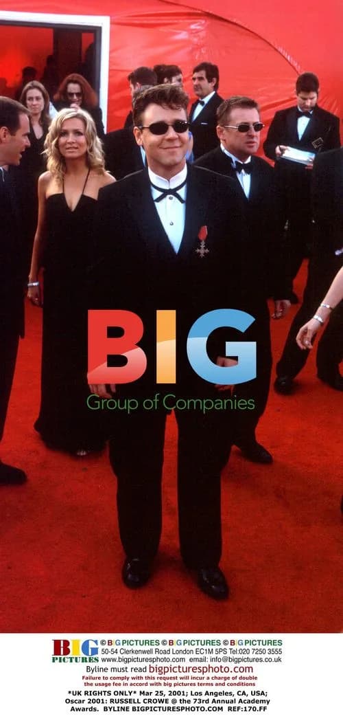 Russell Crowe at Academy Awards 2001