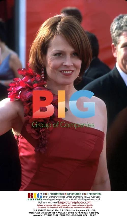 Sigourney Weaver at 2001 Academy Awards