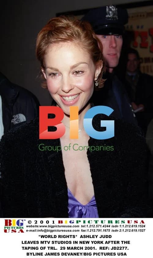 Ashley Judd exits MTV studios in NYC