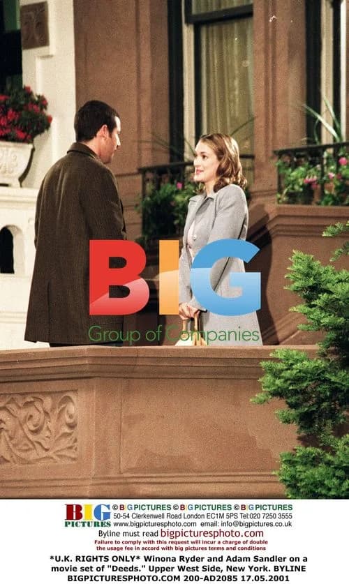Winona Ryder and Adam Sandler on "Deeds" set