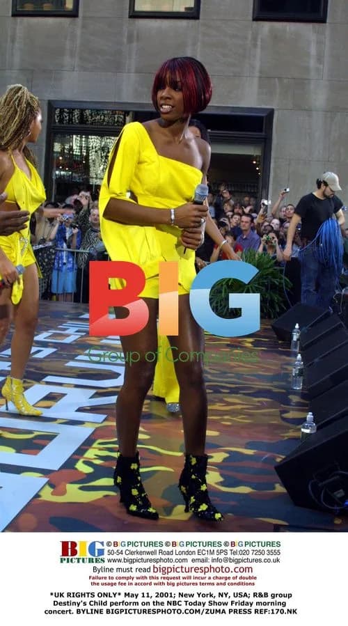 Kelly Rowland of Destiny's Child performs at NBC Today Show