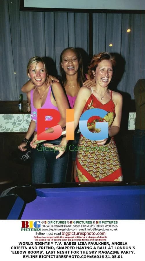 T.V. Babes Lisa Faulkner, Angela Griffin at Sky Mag Party